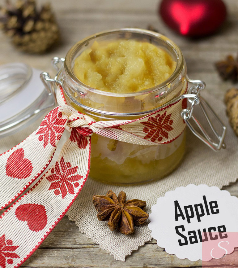 You are currently viewing Instant Homemade Applesauce