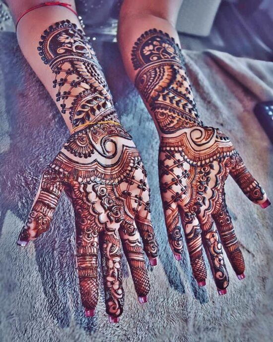 Front Hand Mehndi Design