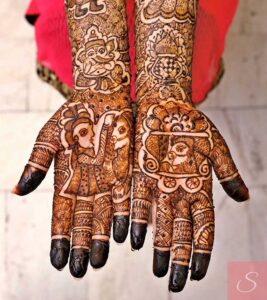 Read more about the article 35 Outstanding Mehndi Designs to try for occasions