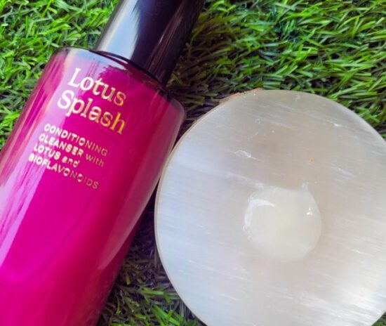 82e Lotus Splash Cleanser